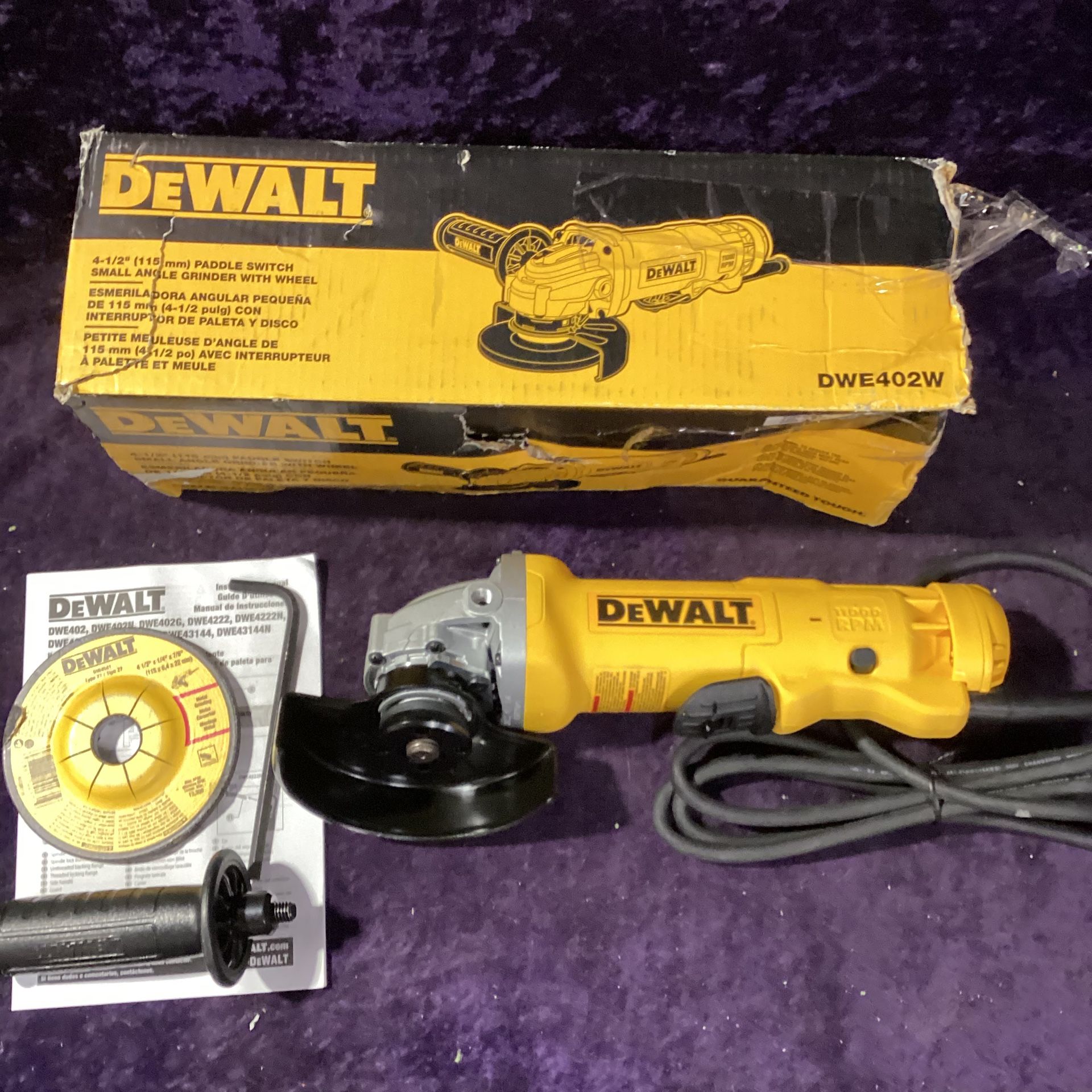 🧰🛠DEWALT 11 Amp Corded 4.5” Small Angle Grinder-NEW!-$95!🧰🛠