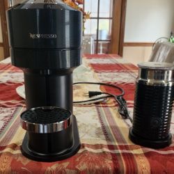 Vertuo Next & Frother