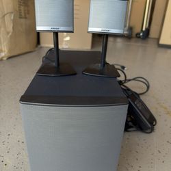 Bose 2.1 Speaker System