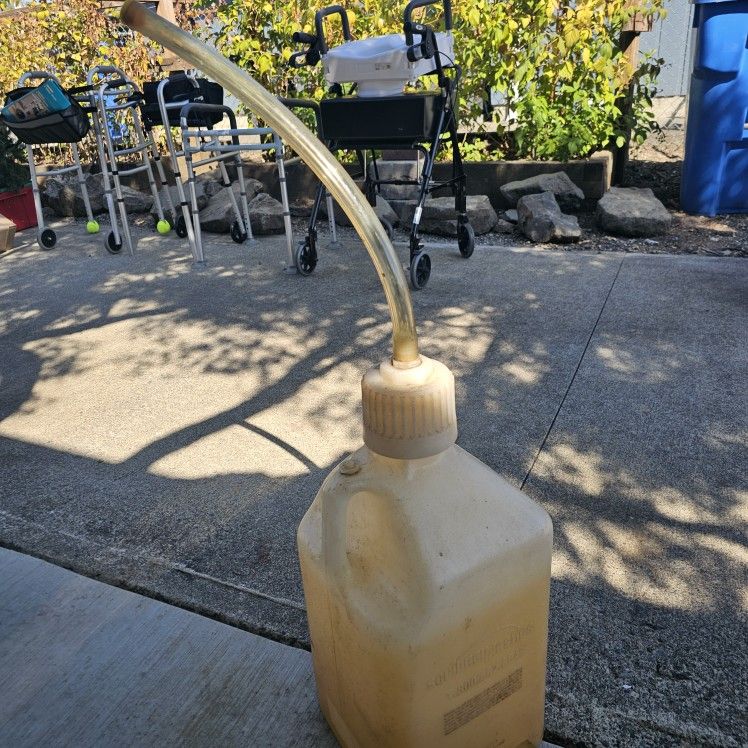 5 Gal Racing Gas Can