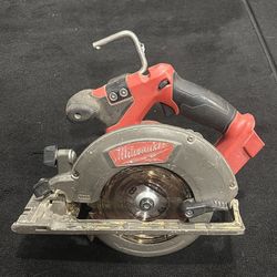 Milwaukee skillsaw m18 fuel