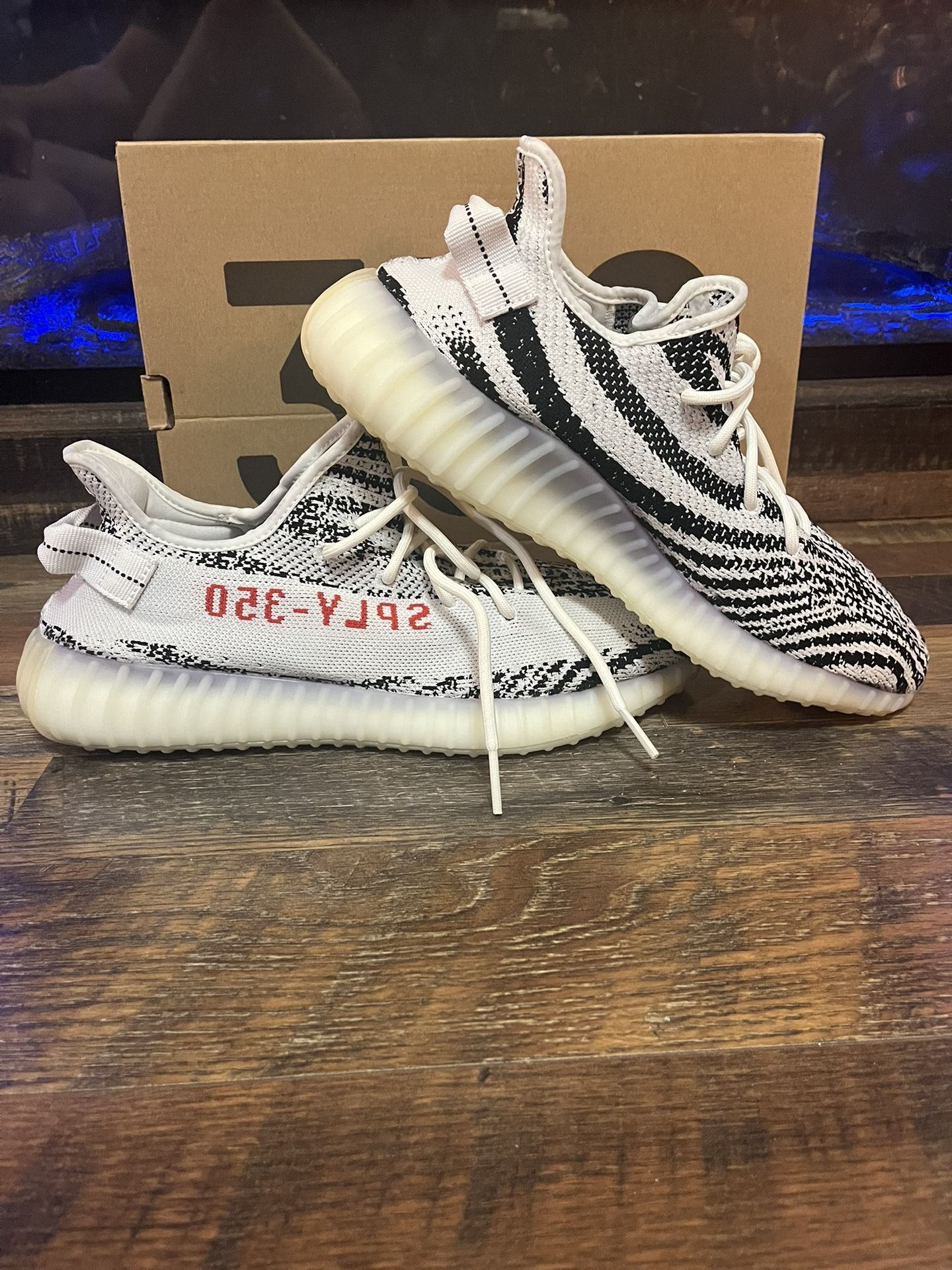 Yeezy Boost “Zebra” Size 12