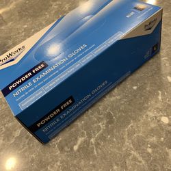 ProWorks® Nitrile Gloves, 4 mil, size Medium /Large 