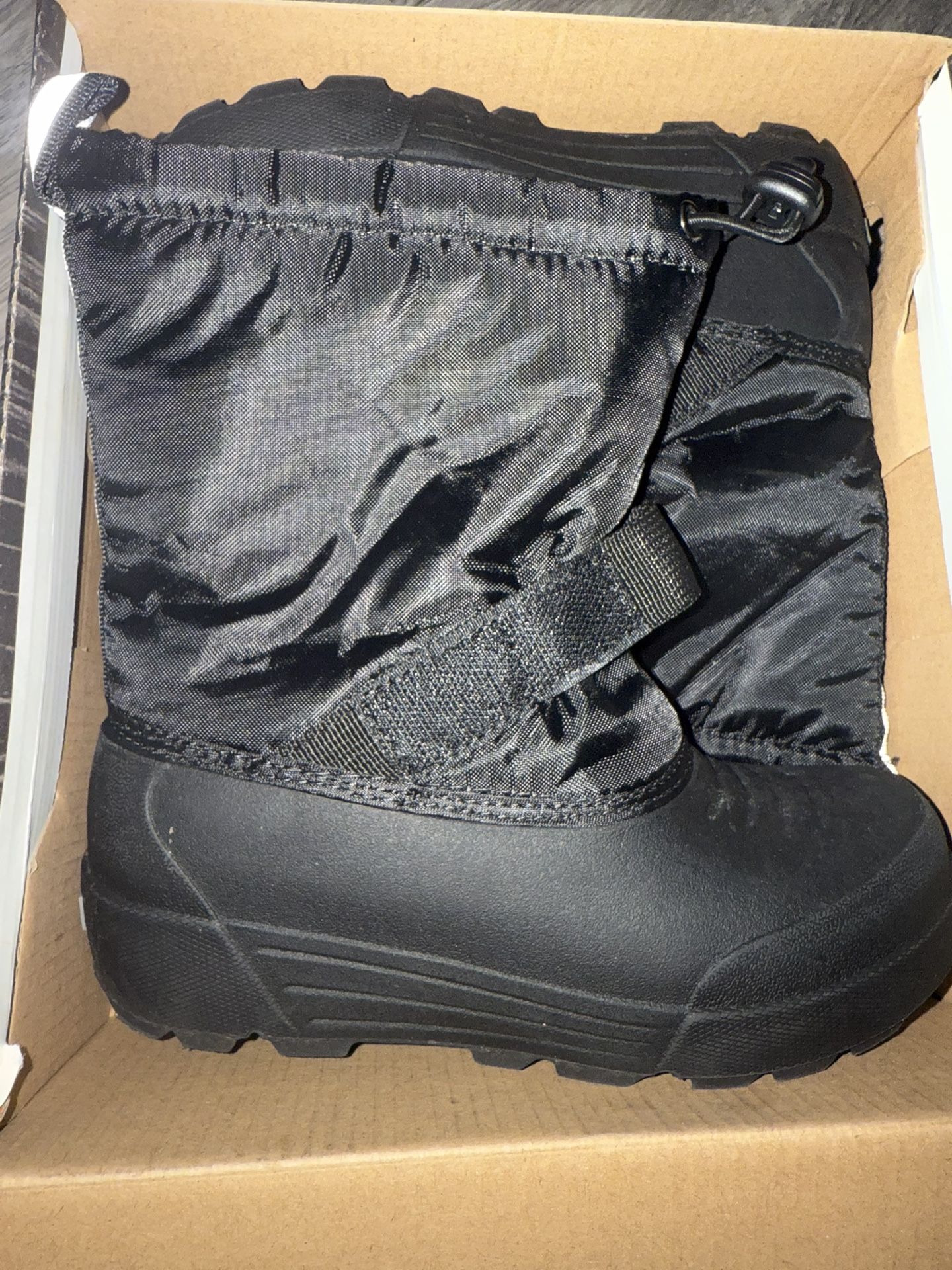 Snow Boots/ Botas Para Nieve 