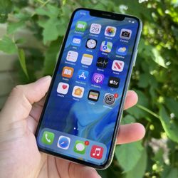 iPhone XS Max Unlocked