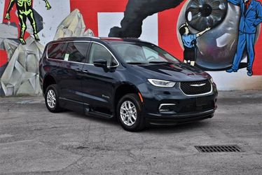 2021 Chrysler Pacifica