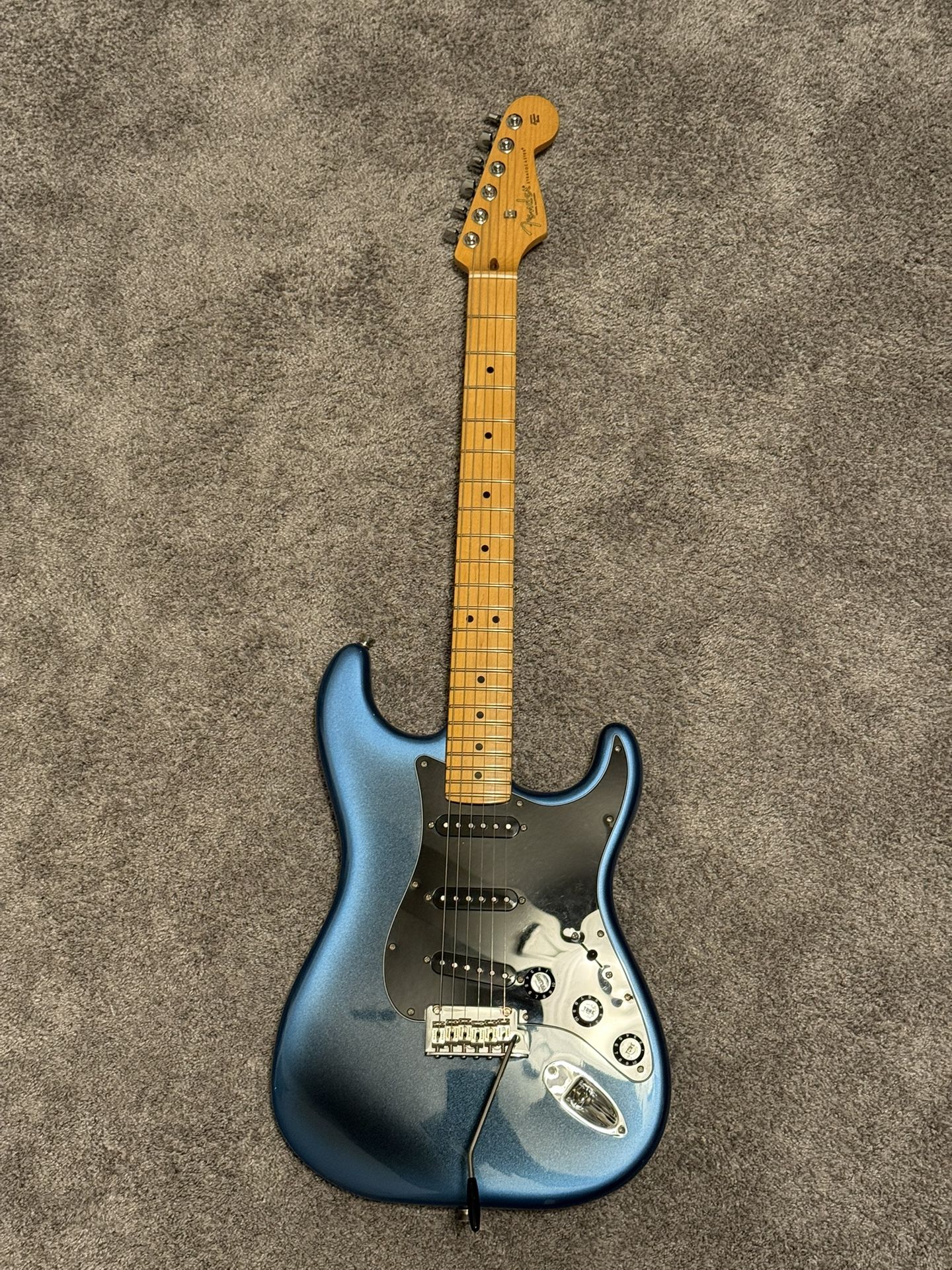 Fender American Pro II Stratocaster - Dark Knight 