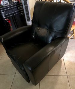 Recliner Chocolate Leather