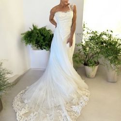 Evento New With Tags One Shoulder Gown