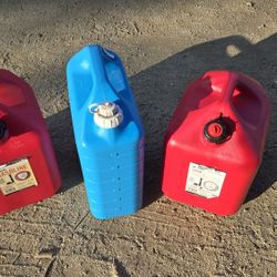 Not sold separately Storage containers