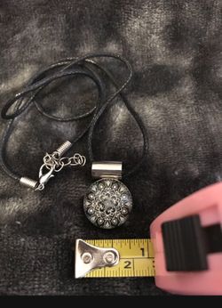 Black White Snowflake Pattern Heart Necklace 20” Cord Winter Jewelry