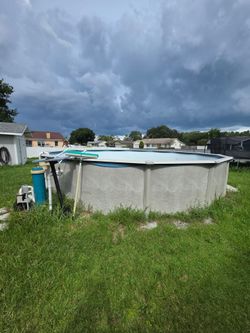 Free Pool 24ft×52inch