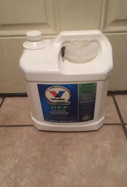Valoline Premium Blue Diesel Exhaust Fluid 2.5 gal