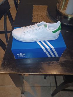 Adidas (Stan Smith) Classics