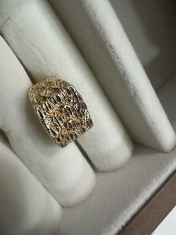 10k nugget ring