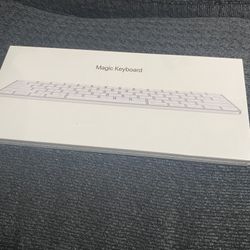 Apple Magic Keyboard 