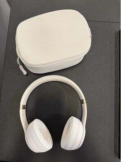 Beats Solo 4