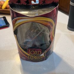 Thorium Soldier Figurine From Lord Of The Rings 