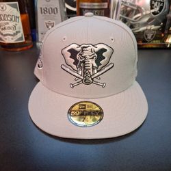 New Oakland Athletics 7 1/4 