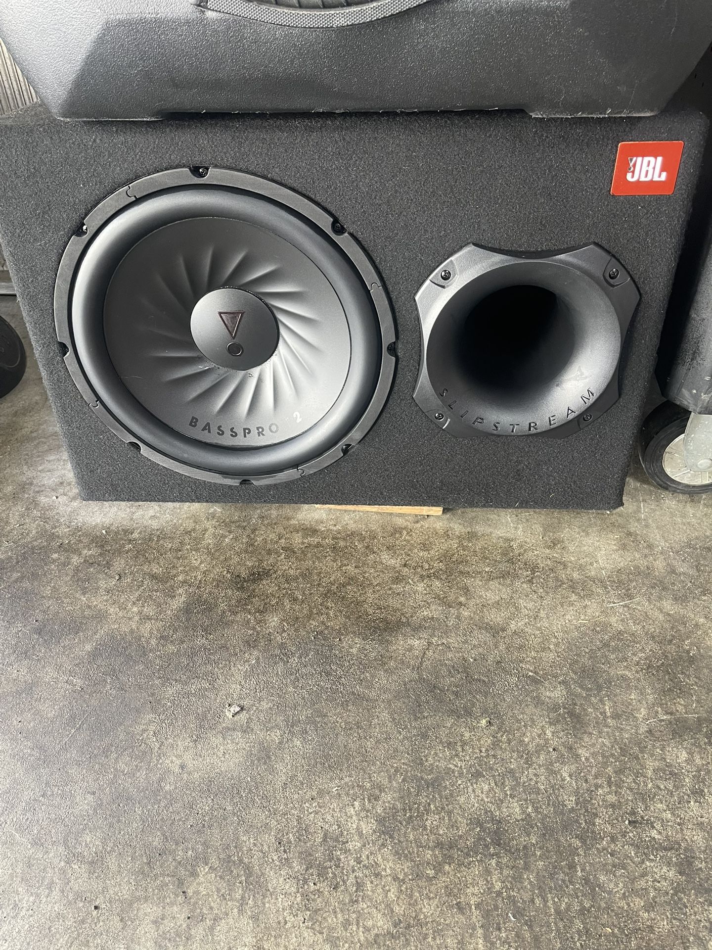 JBL Subwoofer 