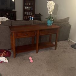 Console Table .