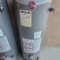 Water Heater Rheem 40-Gallon GAS - Never used