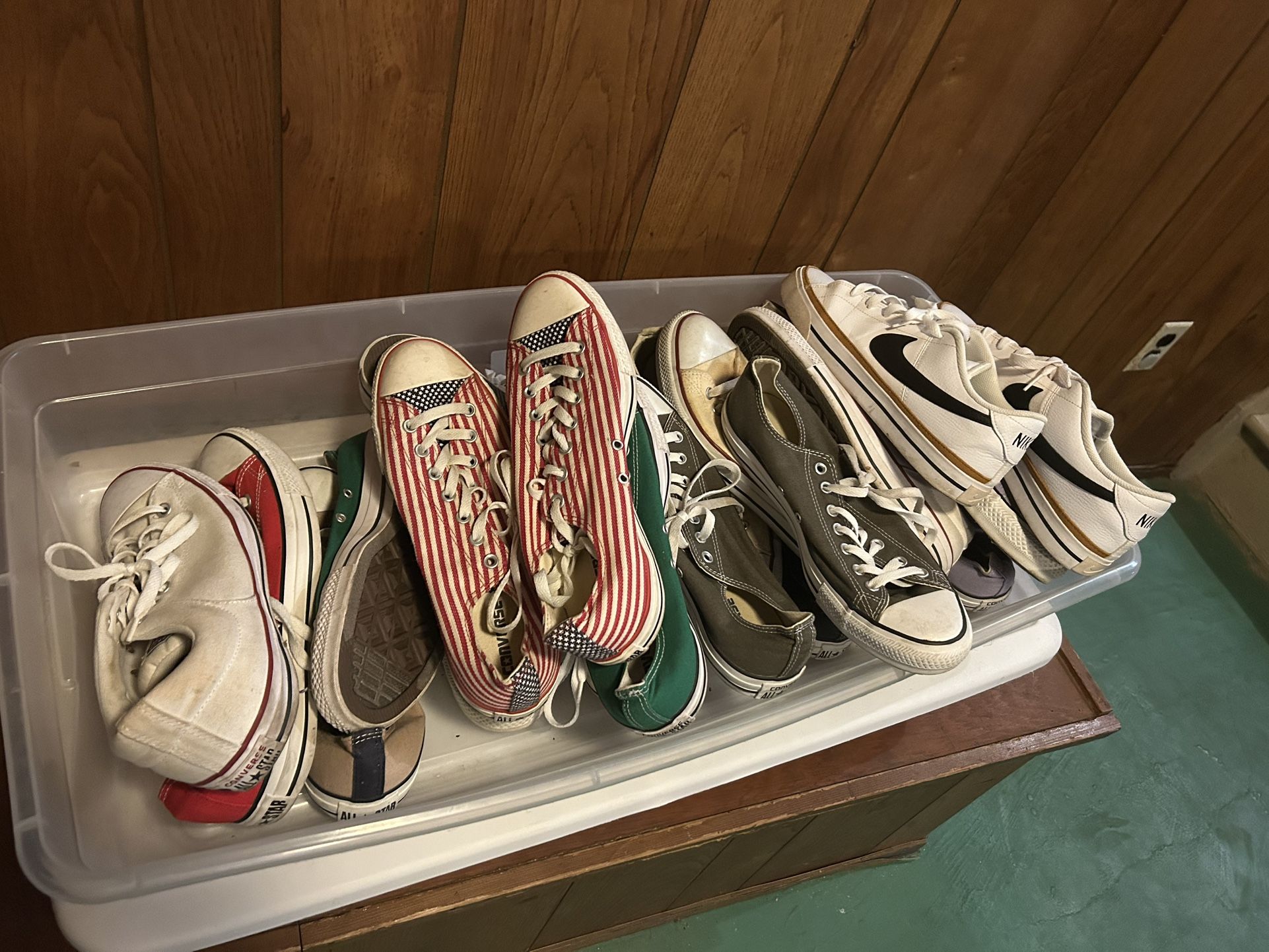 Chuck Taylor Converse