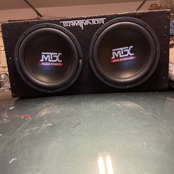 2 12s MTX AUDIO 