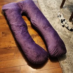 Body Pillow 
