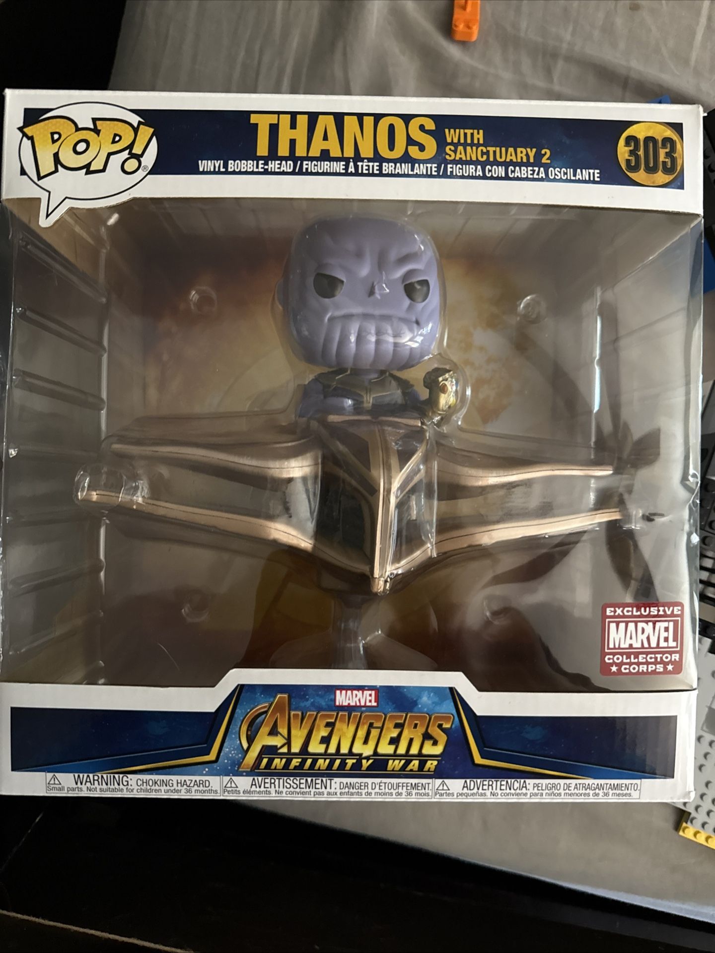 Thanos marvel Collector Corp Funko Pop