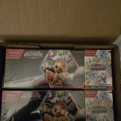 Pokemon Prismatic Evolutions Bundle