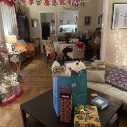 Crate & Barrel Solid Wood Coffee Table, Espresso Finish 40”X 40” 17” High, Made In Canada 