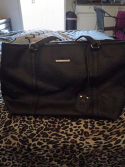 DANA. BUCHMAN BLACK  PURSE