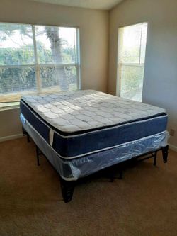 NEW QUEEN PILLOW-TOP MATTRESS AND BOX SPRING - 2PC