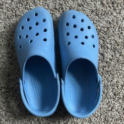 Size 10 Light Blue Crocs