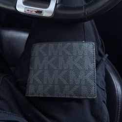 Michael Kors men’s wallet