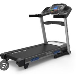 Nautilus T 618 Treadmill
