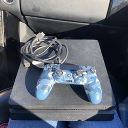 PS4 w/ Accessories 