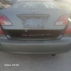 2004 Lexus ES 330 for parts