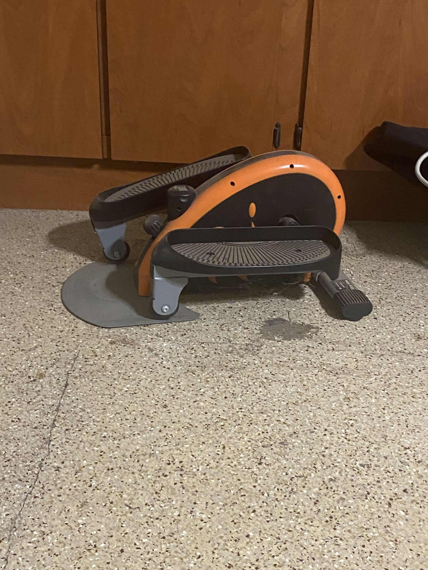 Exercise Stepper Machine