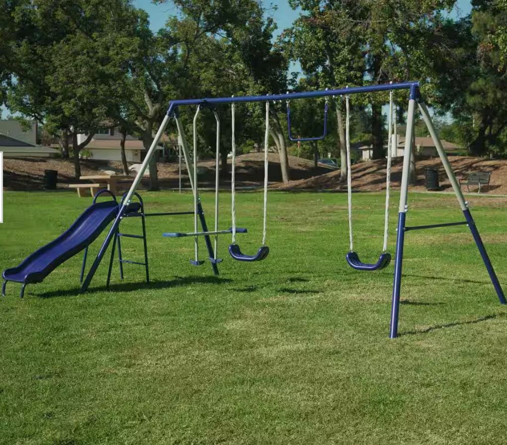 NEW Swing set Metal