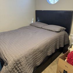 Full Size Bed