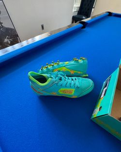 Football Cleats size 6