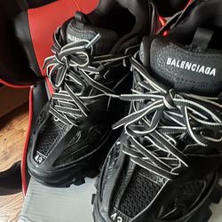Balenciaga Tracks LED