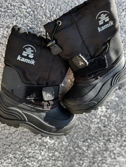 Snow Boots