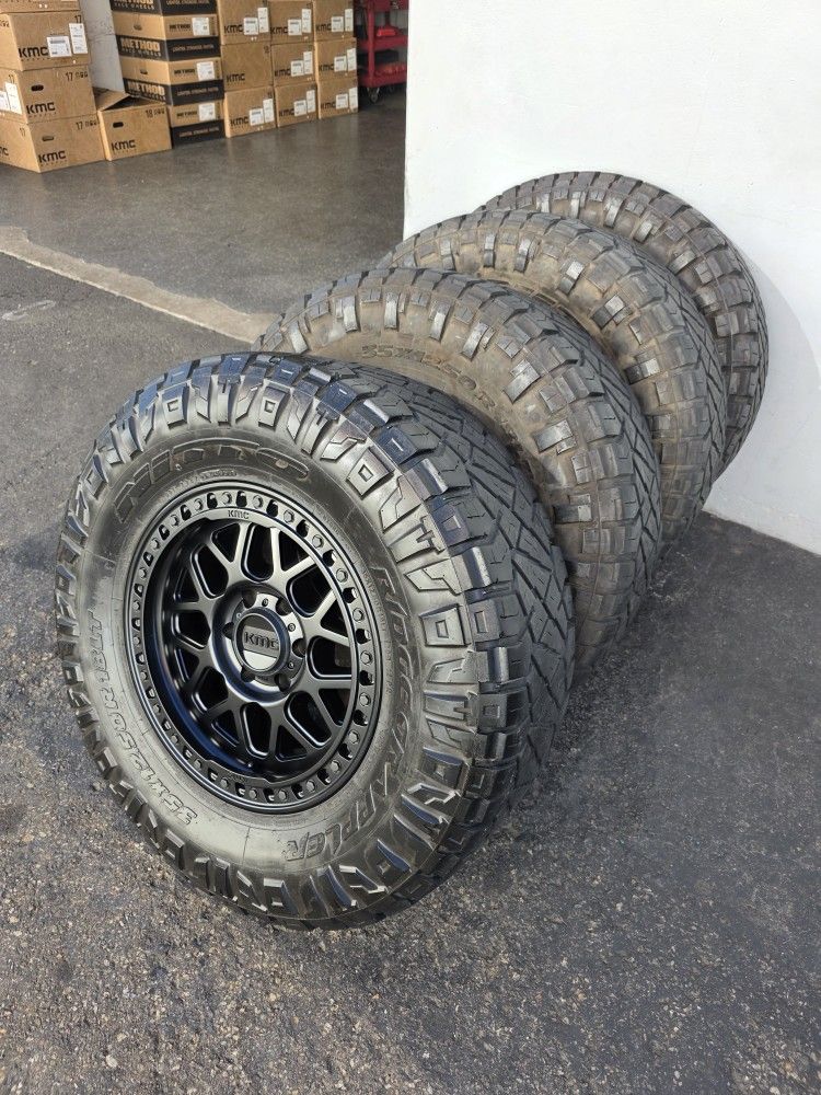 18" KMC GRS w- 35x12.50R18 Nitto Ridge Grappler