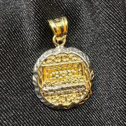 10k Two-tone Gold Mens Last Supper Religious Charm Pendant - Gold