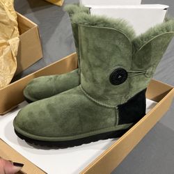 Custom Uggs 