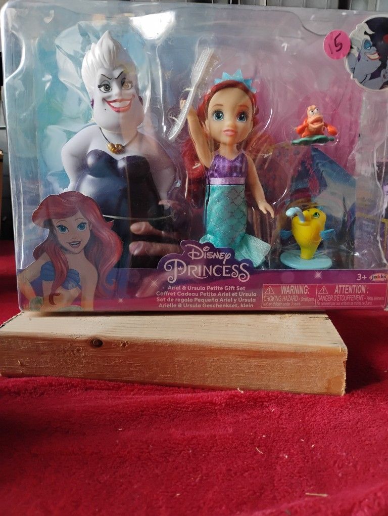Disney Princesses Little Mermaid