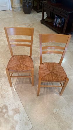 Pair of Ladder-Back Dining Chairs with Rush Seats